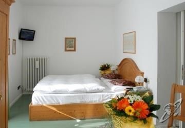 Oasi Hotel 2*